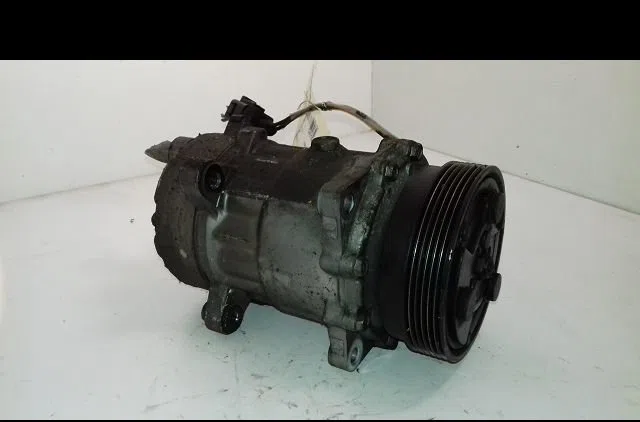 Compresseur air conditionne Volkswagen GOLF IV (1J1) 1.8 t (1997-2005) occasion
