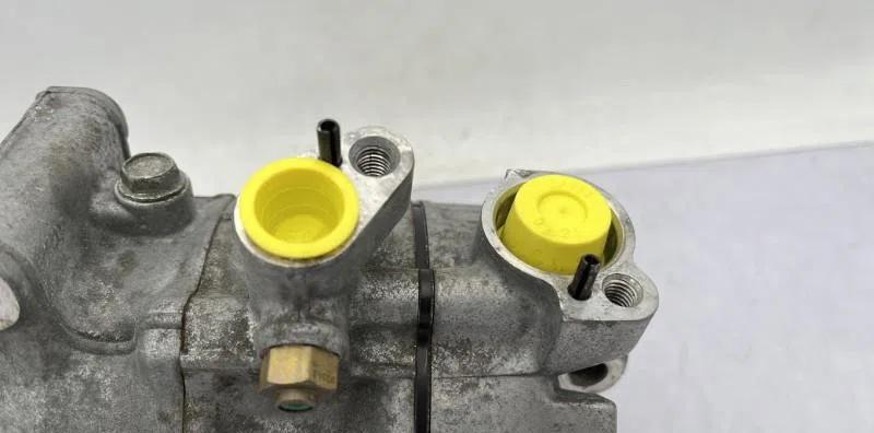Compresseur air conditionne VOLKSWAGEN GOLF PLUS PHASE 1 occasion — photo 3