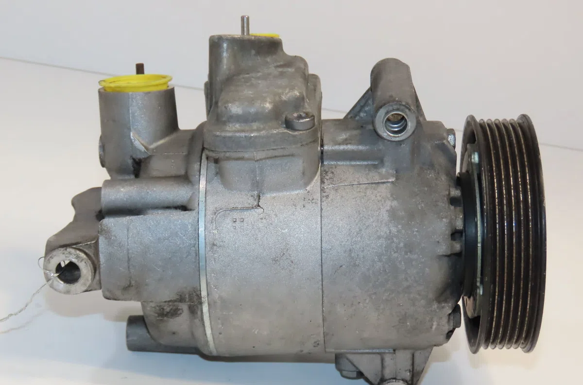 Compresseur air conditionne Volkswagen GOLF VI (5K1) 2.0 tdi (2008-2013) 5 portes occasion — photo 2