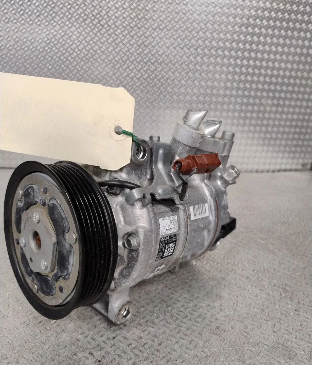 Compresseur air conditionne Volkswagen GOLF VIII (CD1) 2.0 tdi (2019) occasion — photo 2