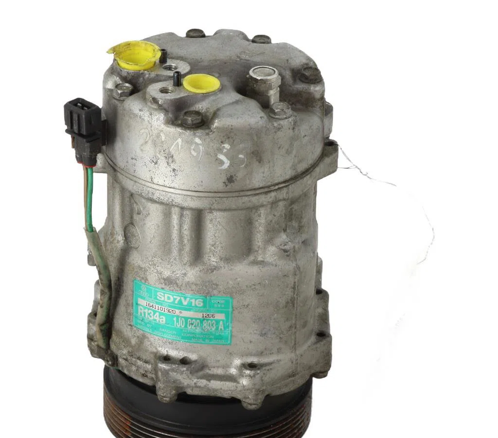 Compresseur air conditionne Volkswagen NEW BEETLE (9C1, 1C1) 2.0 (1998-2010) occasion