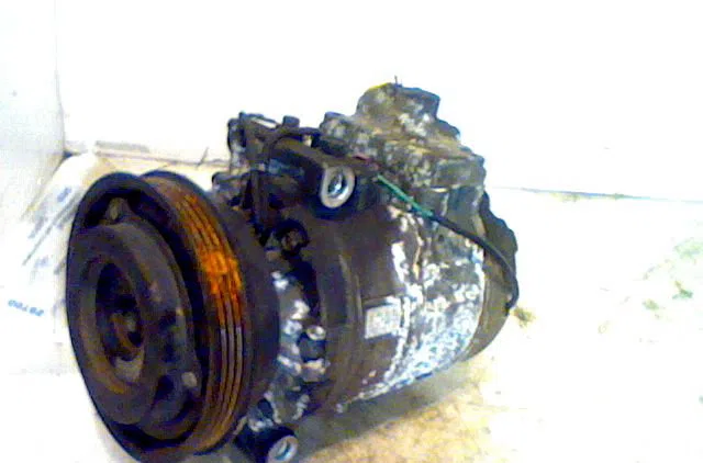 Compresseur air conditionne VOLKSWAGEN PASSAT IV 2000 occasion — photo 2