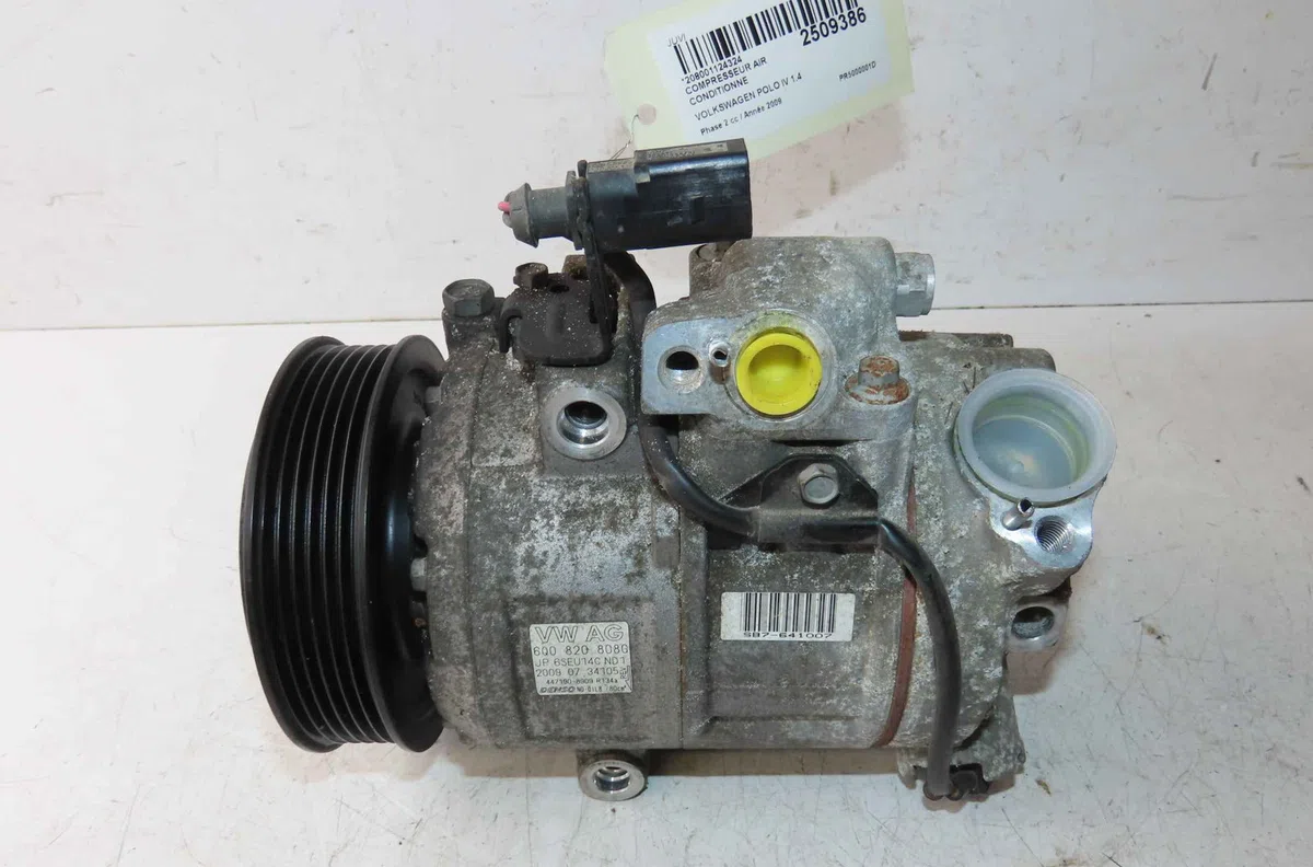 Compresseur air conditionne VOLKSWAGEN POLO IV occasion — photo 2
