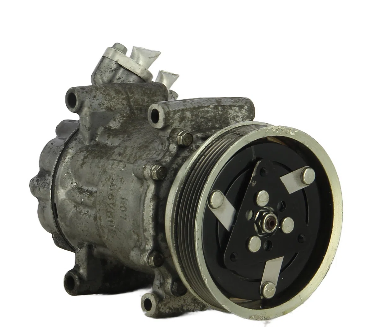 Compresseur air conditionne Volkswagen POLO V (6R1, 6C1) 1.4 (6r1) (2009-2014) occasion — photo 2
