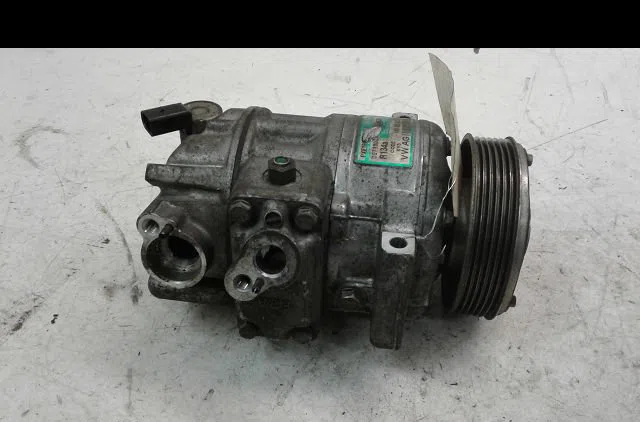 Compresseur air conditionne Volkswagen TOURAN (1T1, 1T2) 1.9 tdi (2003-2004) 5 portes occasion