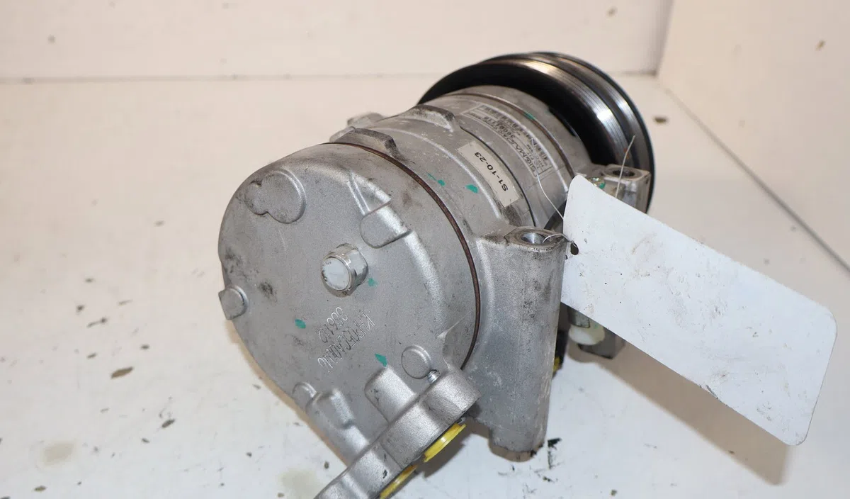 Compresseur air conditionne Volvo C30 (533) D3 (2010-2012) occasion — photo 2