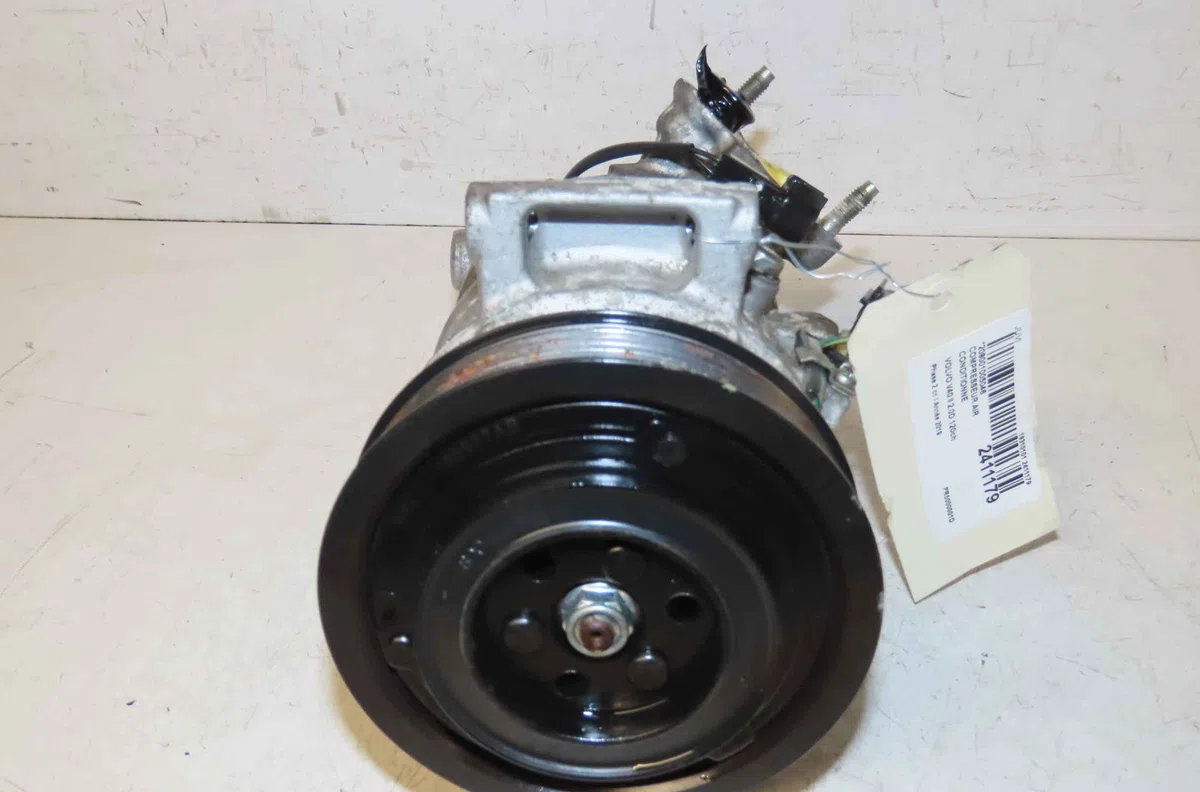 Compresseur air conditionne VOLVO V40 II occasion — photo 2