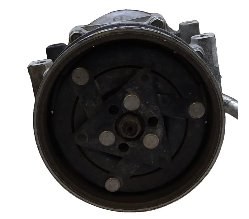 COMPRESSEUR CLIMATISATION DACIA DUSTER 926006229R
