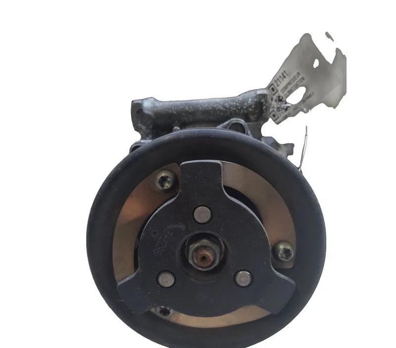 COMPRESSEUR CLIMATISATION PEUGEOT 208 9815198580 — photo 2