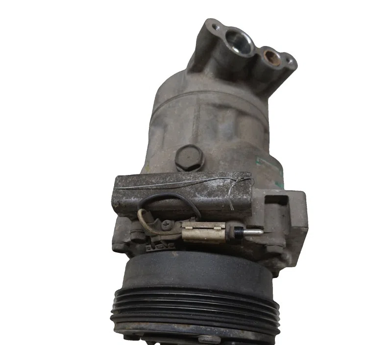 COMPRESSEUR CLIMATISATION RENAULT CLIO II 8200037058 — photo 2