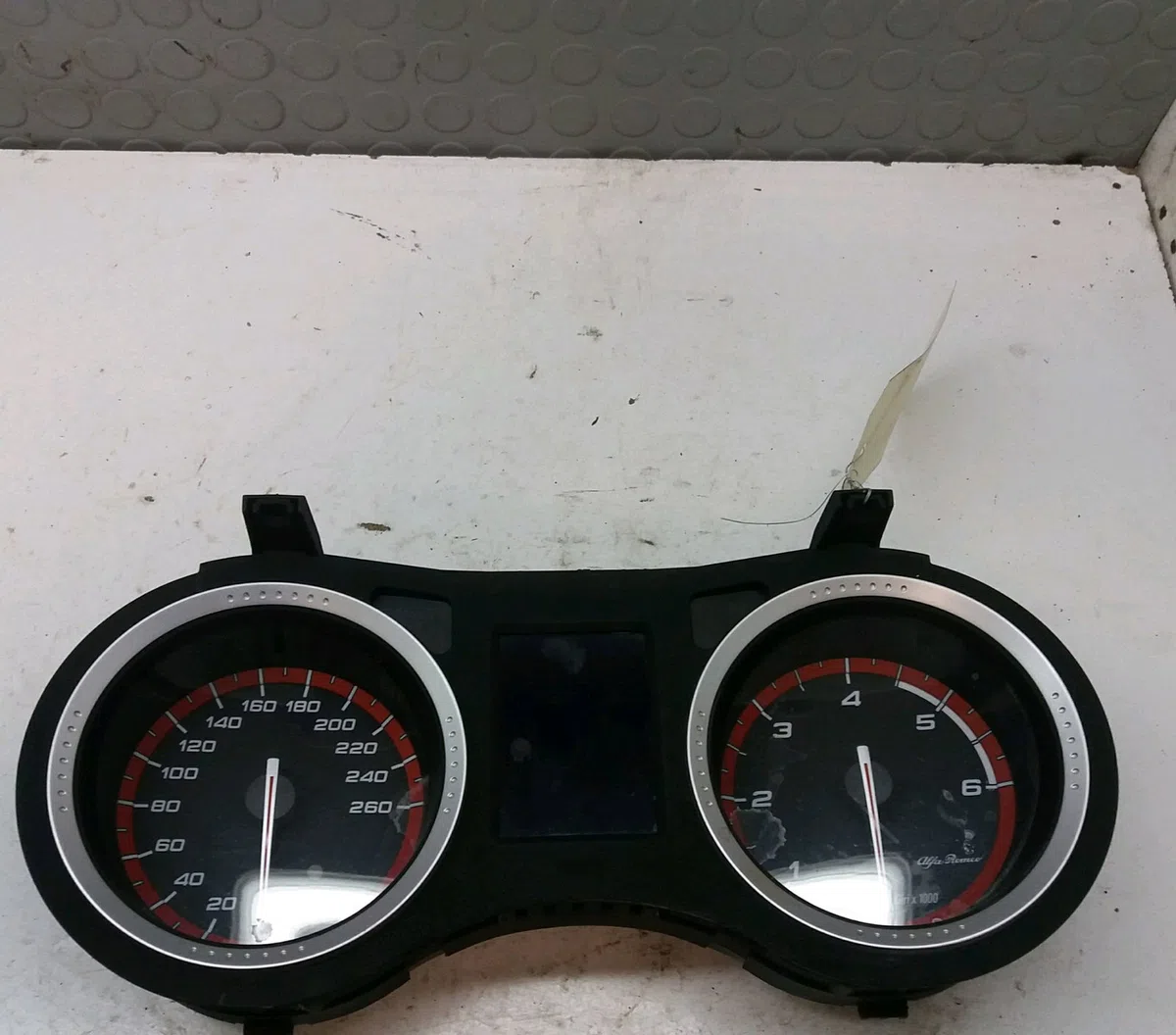 Compteur Alfa romeo 159 (939_) 1.9 jtdm 16v (939axc1b, 939axc12) (2005-2011) occasion — photo 3