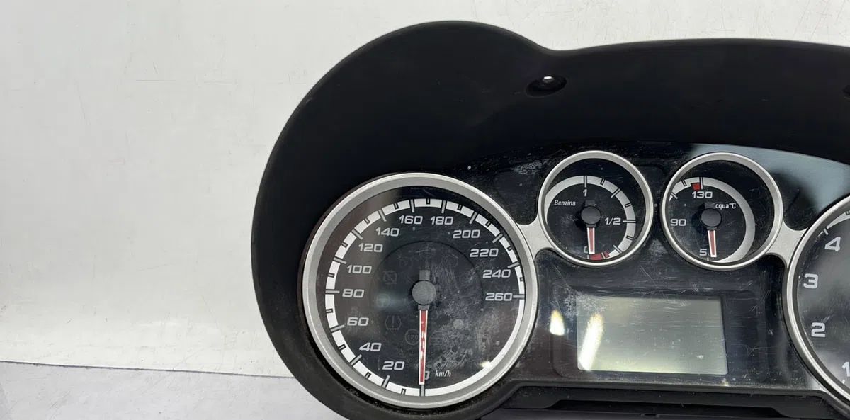 Compteur ALFA ROMEO MITO PHASE 1 occasion — photo 2