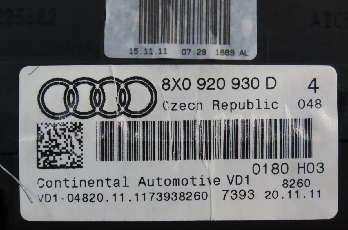 Compteur Audi A1 (8X1, 8XK) 1.6 tdi (2011-2015) 3 portes occasion — photo 3