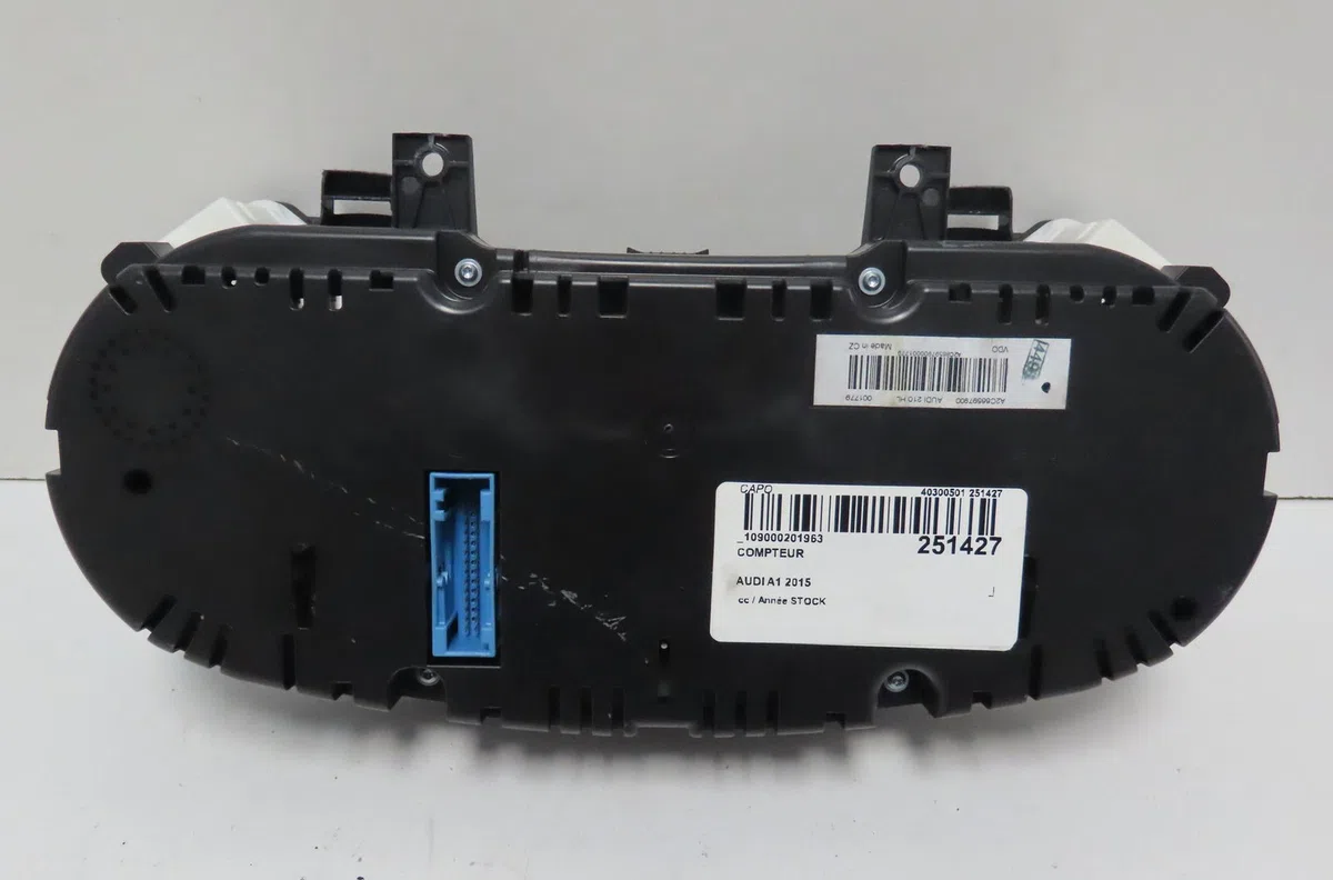 Compteur Audi A1 Sportback (8XA, 8XF) 1.4 tfsi (2011-2015) occasion