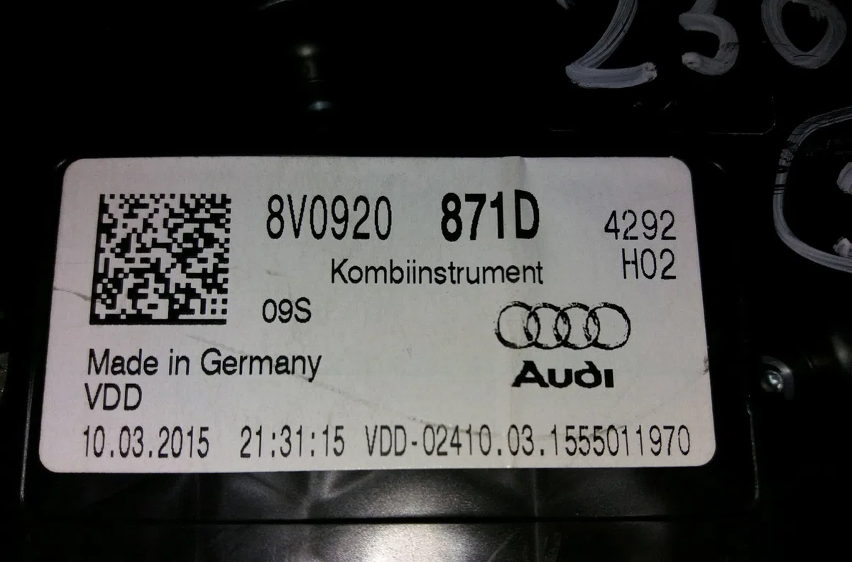 Compteur Audi A3 (8V1, 8VK) S3 quattro (2013-2014) occasion — photo 3