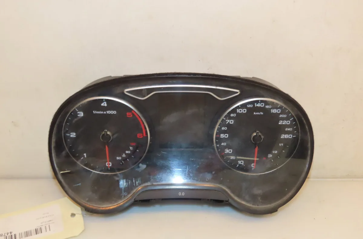 Compteur Audi A3 Sportback (8VA, 8VF) 2.0 tdi (2012-2020) 5 portes occasion