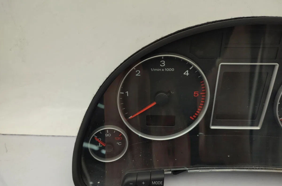 Compteur AUDI A4 2 AVANT PHASE 2 BREAK occasion