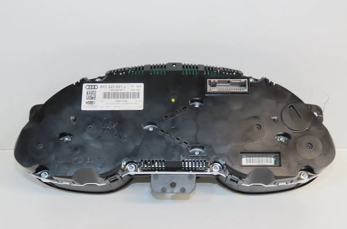 Compteur Audi A4 B8 Avant (8K5) 2.0 tdi (2008-2015) occasion — photo 2