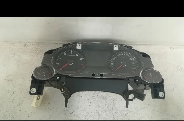 Compteur Audi A8 D3 (4E2, 4E8) 4.2 fsi quattro (2006-2010) occasion — photo 4