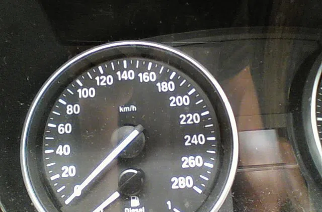 Compteur Bmw 3 Coupé (E92) 330 xd (2006-2008) occasion — photo 2