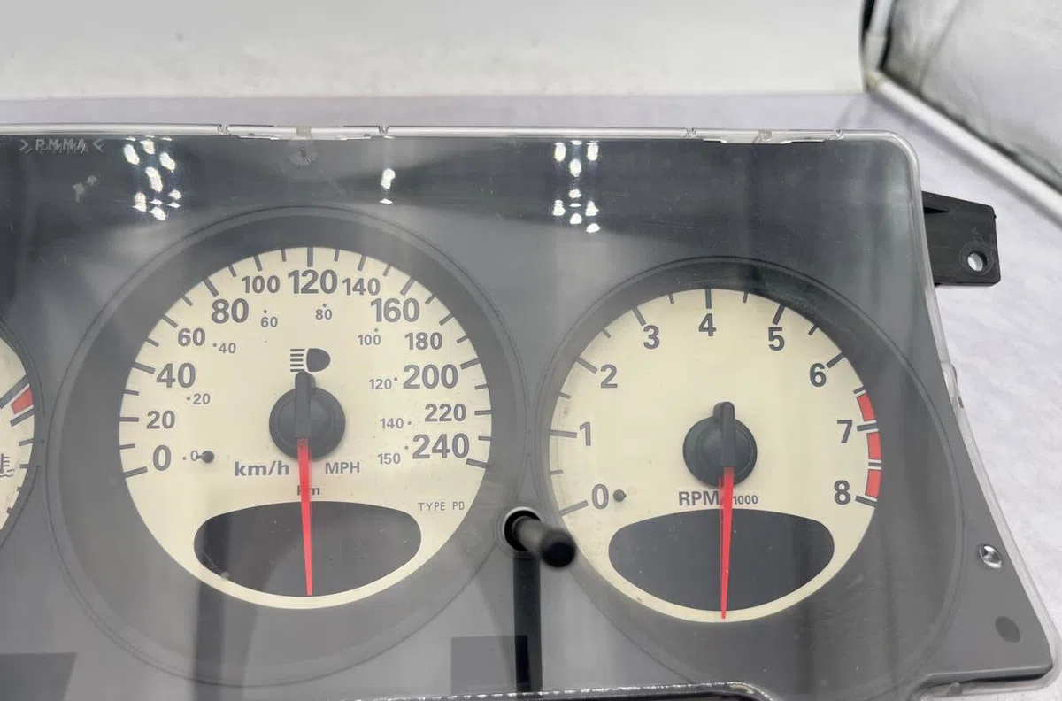 Compteur CHRYSLER PT CRUISER PHASE 1 BREAK occasion — photo 4