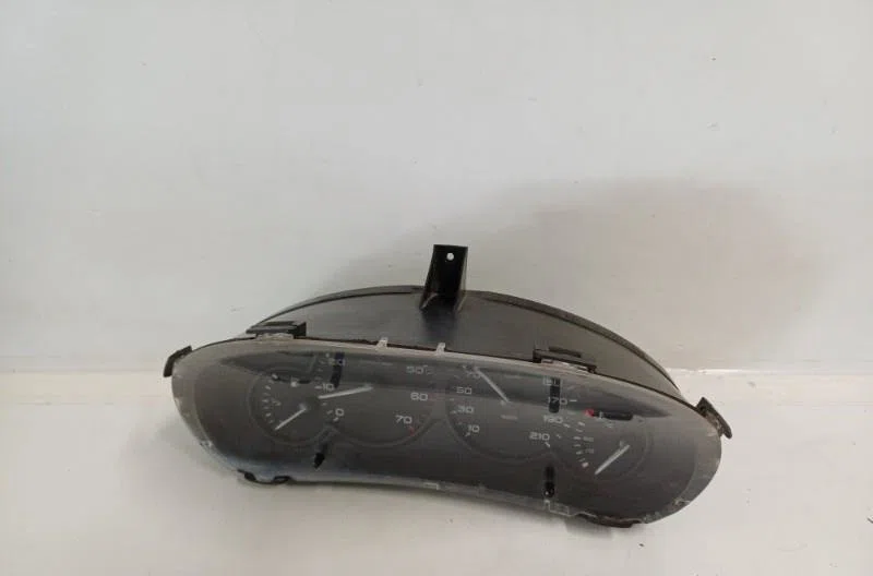 Compteur CITROEN BERLINGO 1 PHASE 2 occasion — photo 2