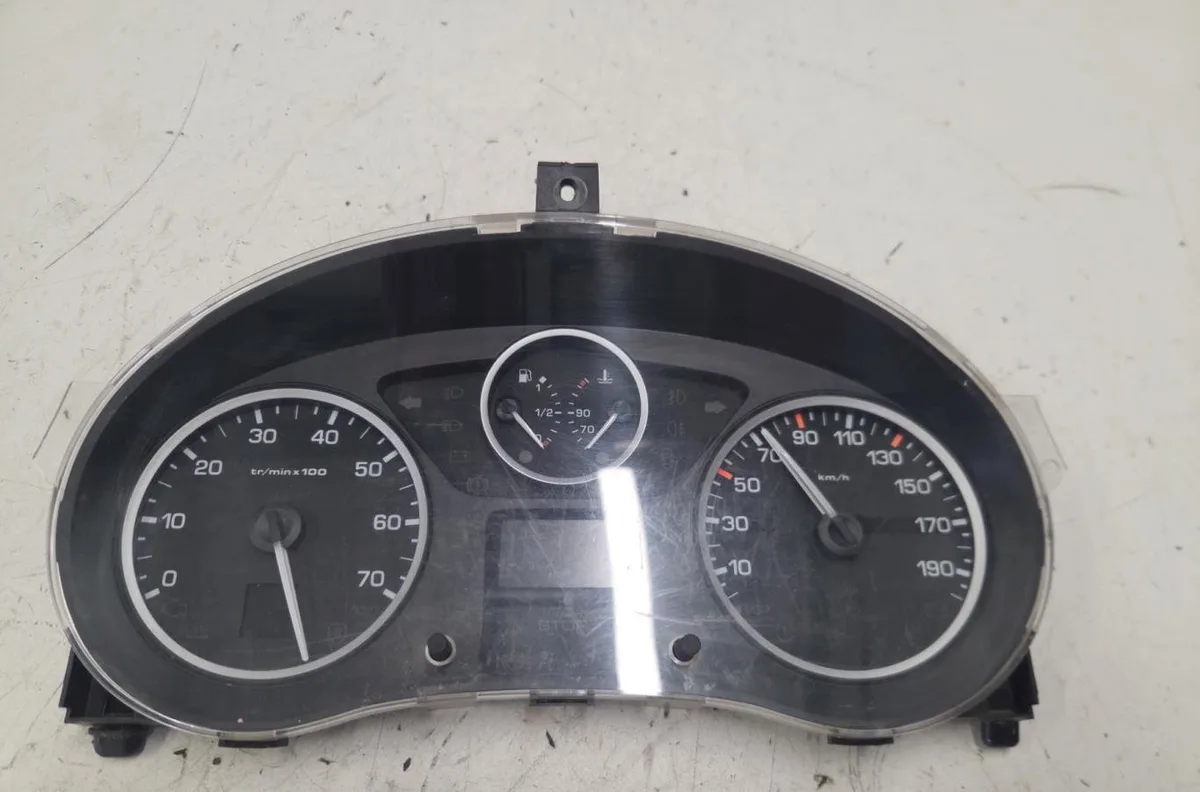 Compteur CITROEN BERLINGO 2 PHASE 3 occasion