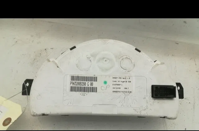 Compteur Citroen C3 I (FC_, FN_) 1.4 hdi (2003-2011) 5 portes occasion — photo 2