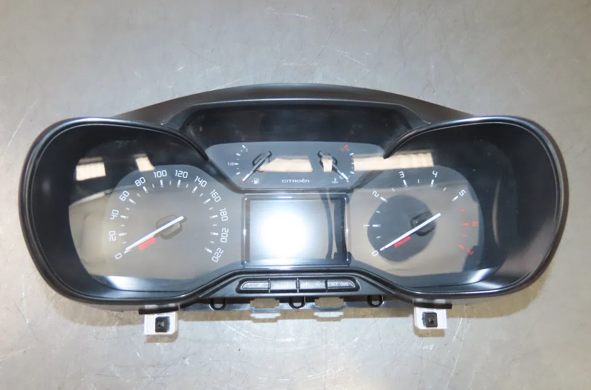 Compteur Citroën C3 III (SX) 1.5 bluehdi 100 (sxyhyp, sxyhtu) (2018) occasion