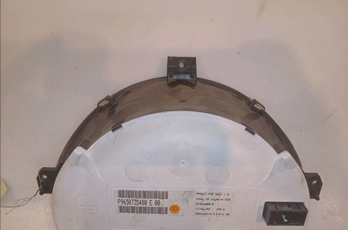 Compteur Citroen C3 Pluriel (HB_) 1.4 (2003) occasion — photo 2