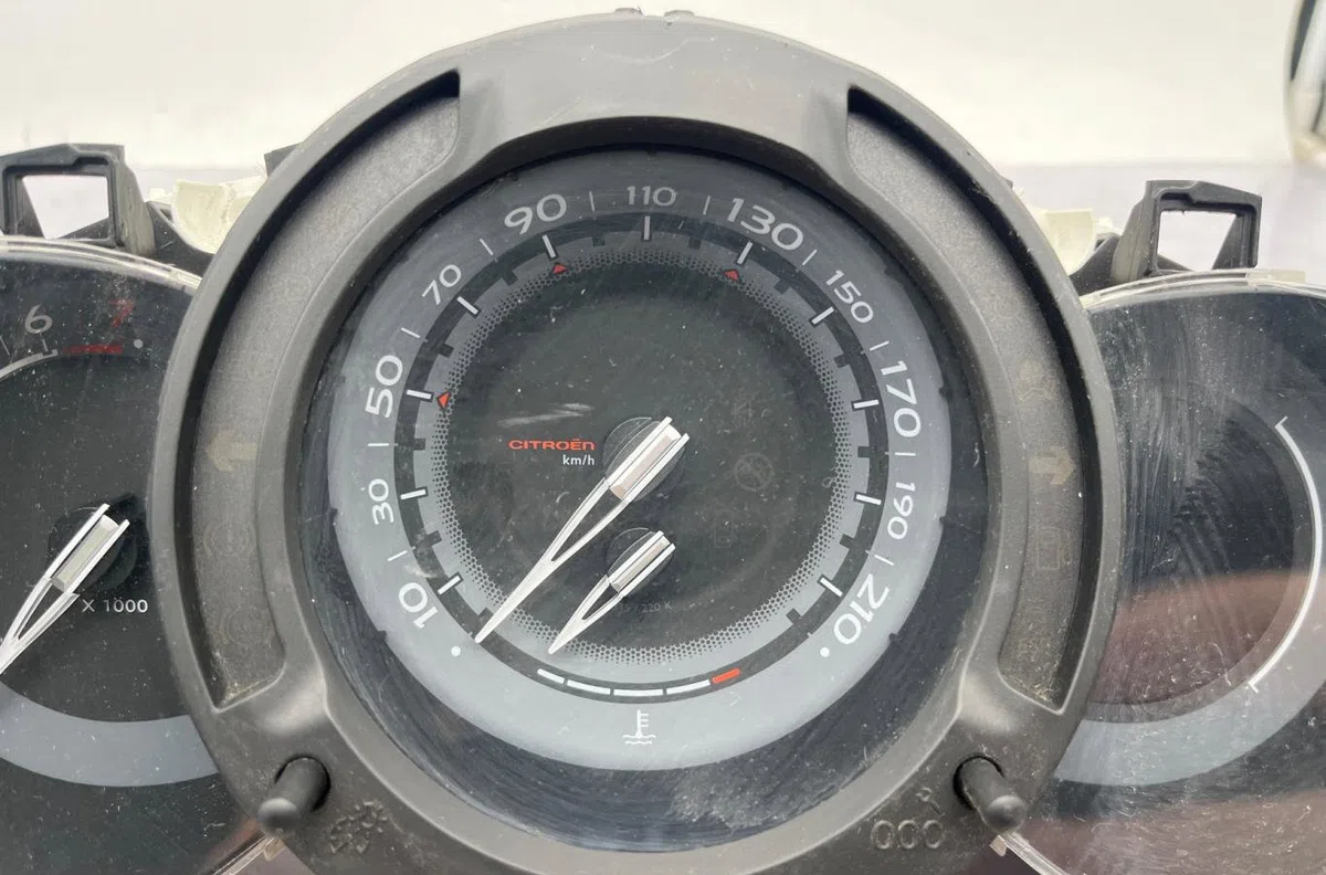 Compteur CITROEN DS3 PHASE 1 occasion — photo 4