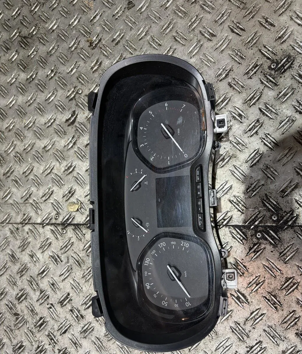 Compteur Citroen JUMPY Camionnette (V_) 2.0 bluehdi 145 (2021) occasion — photo 2
