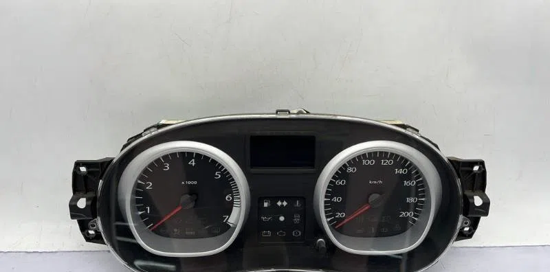 Compteur DACIA DUSTER 1 PHASE 1 occasion — photo 2