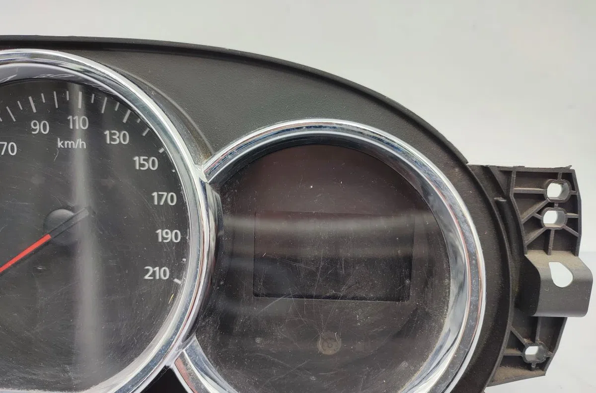 Compteur DACIA DUSTER 1 PHASE 2 occasion — photo 3