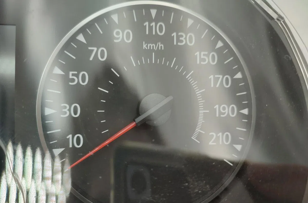 Compteur DACIA DUSTER 2 PHASE 2 occasion — photo 3