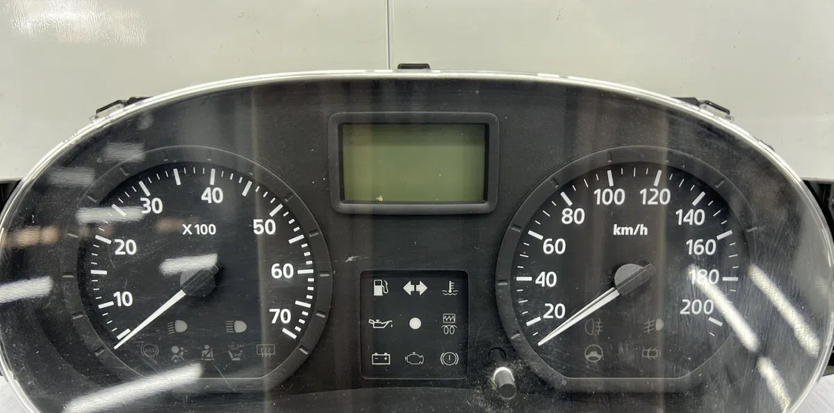 Compteur DACIA LOGAN 1 PHASE 1 occasion — photo 2