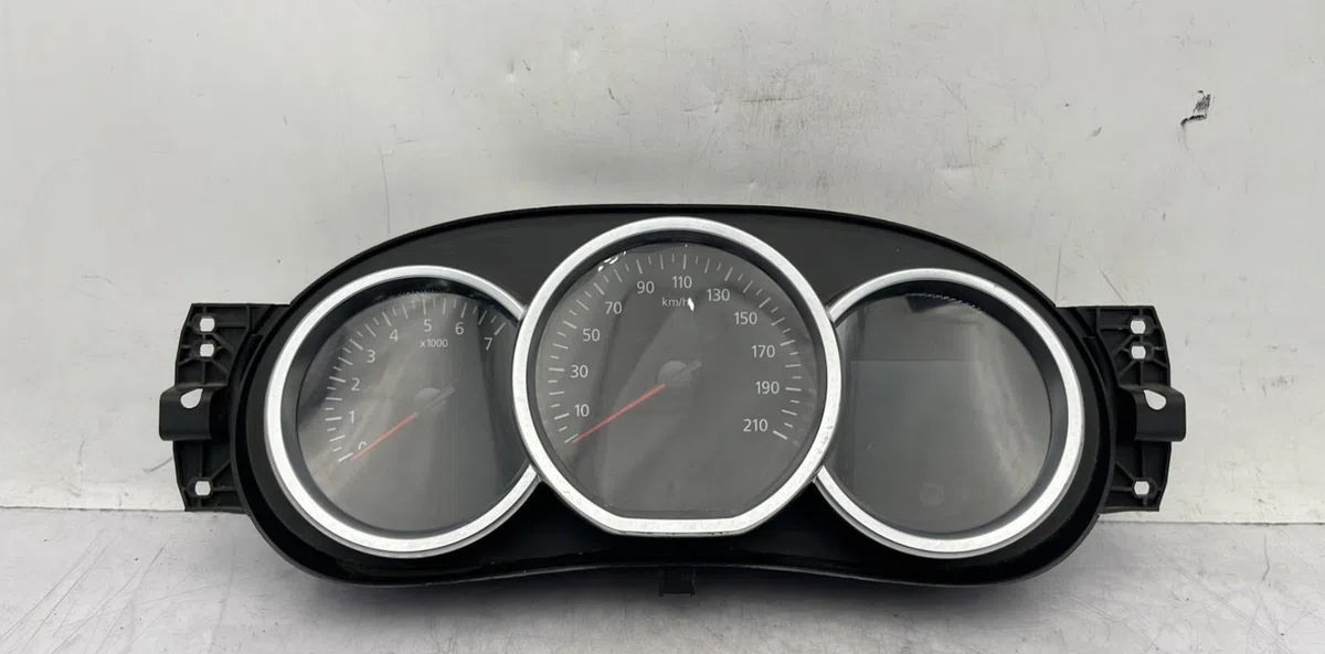 Compteur DACIA LOGAN MCV 2 PHASE 2 BREAK occasion — photo 2