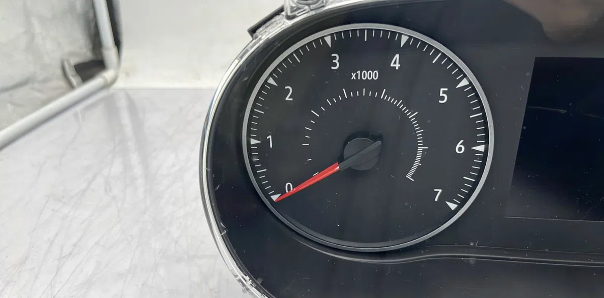 Compteur DACIA SANDERO 3 occasion — photo 4