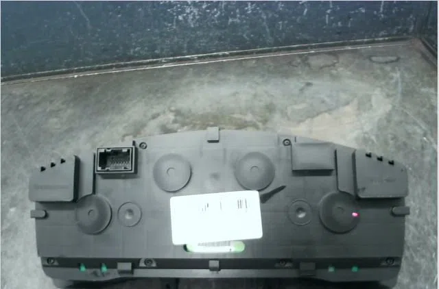 Compteur Fiat CROMA (194_) 1.9 d multijet (194axc1b, 194axc12) (2005-2011) occasion — photo 2