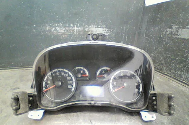 Compteur Fiat PANDA (169_) 1.3 jtd multijet 4x4 (169axg1a, 169axg2a) (2010-2013) occasion — photo 4