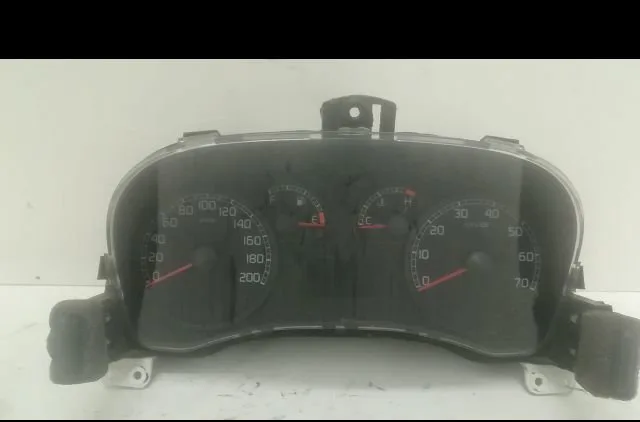 Compteur Fiat PUNTO (188_) 1.2 60 (188.030, .050, .130, .150, .230, .250) (1999-2010) occasion