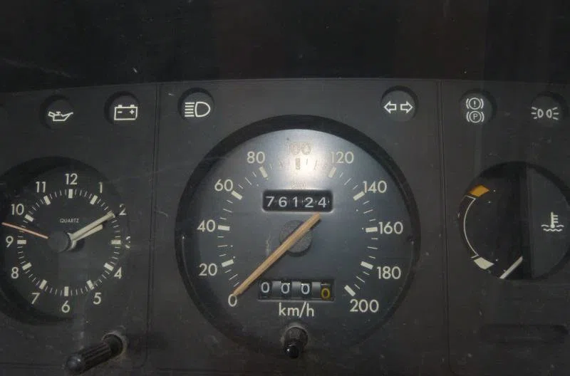 Compteur FORD ESCORT 3 occasion — photo 4