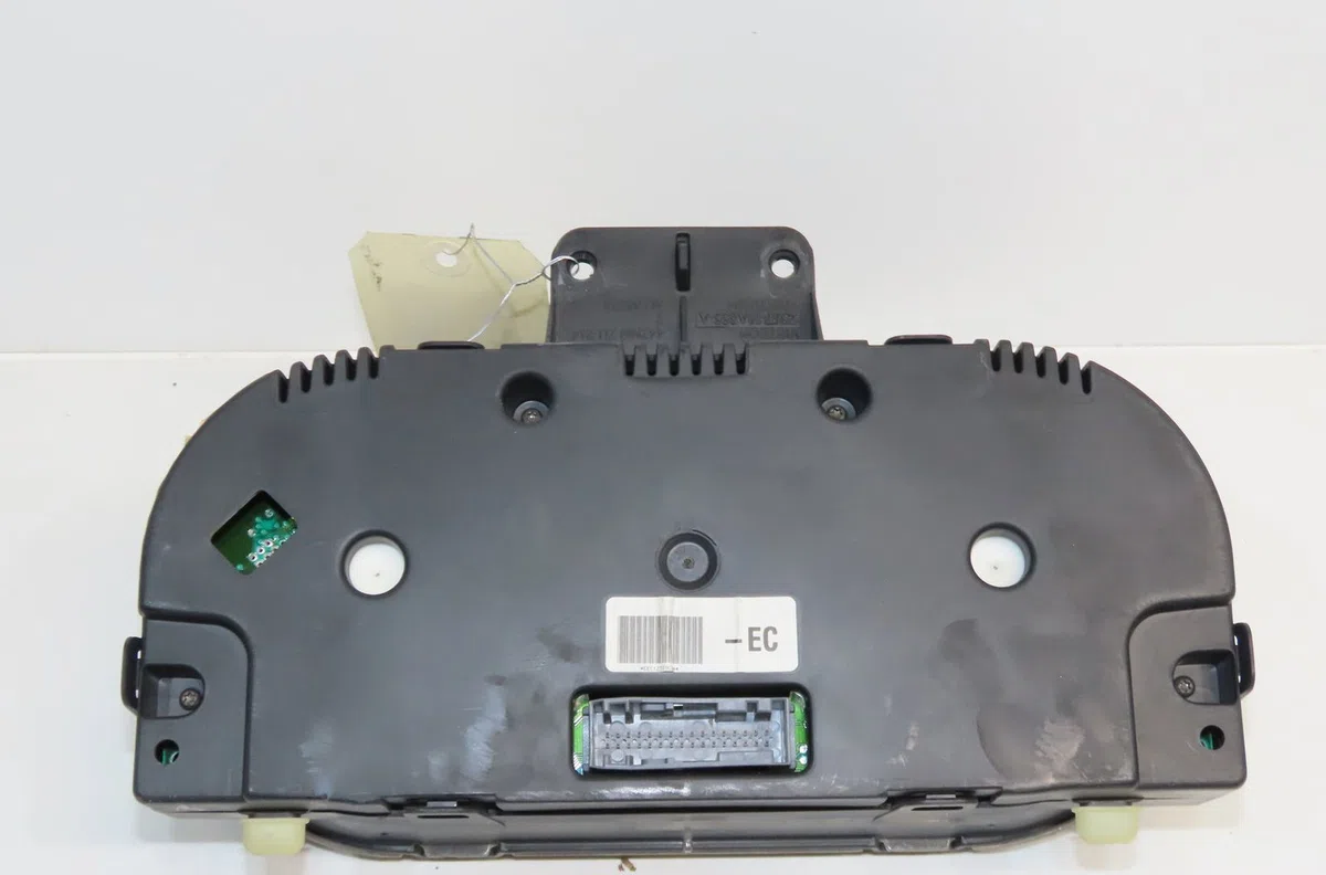 Compteur Ford FIESTA V (JH_, JD_) 1.3 (2001-2008) 3 portes occasion — photo 2