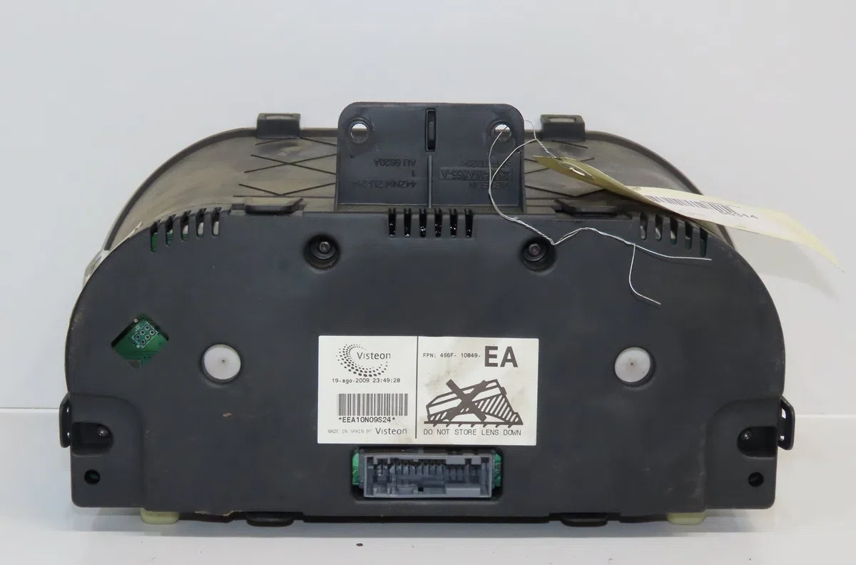 Compteur Ford FIESTA V (JH_, JD_) 1.6 16v (2001-2008) occasion — photo 2