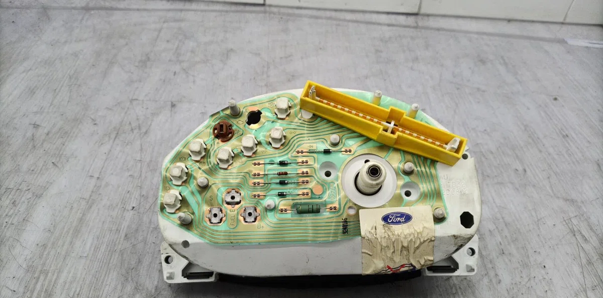 Compteur FORD KA 1 PHASE 1 occasion — photo 3