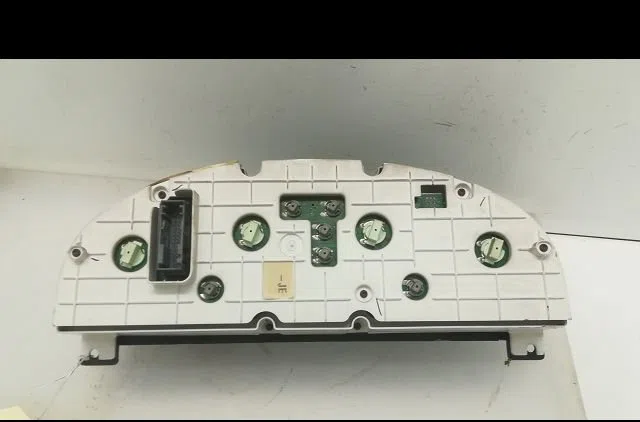 Compteur FORD MONDEO II 2002 occasion — photo 2