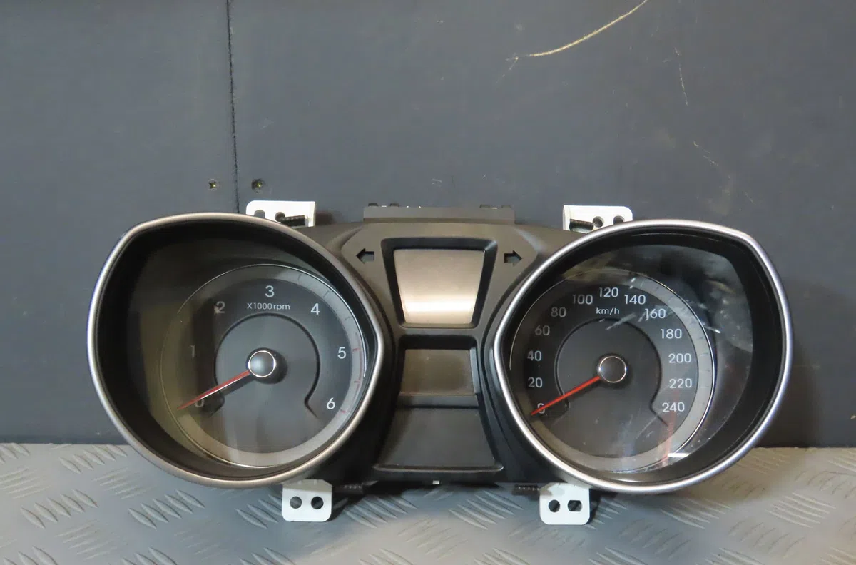 Compteur HYUNDAI I30 2013 occasion