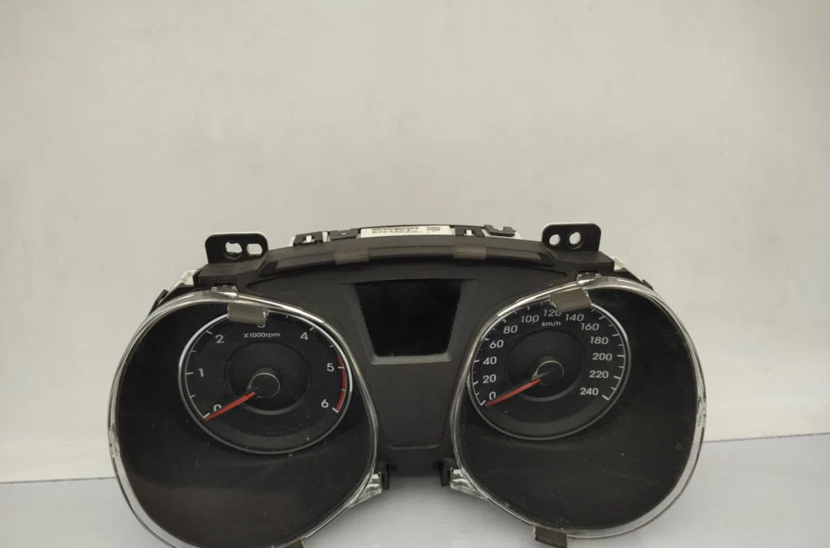 Compteur HYUNDAI IX 20 PHASE 1 occasion — photo 3