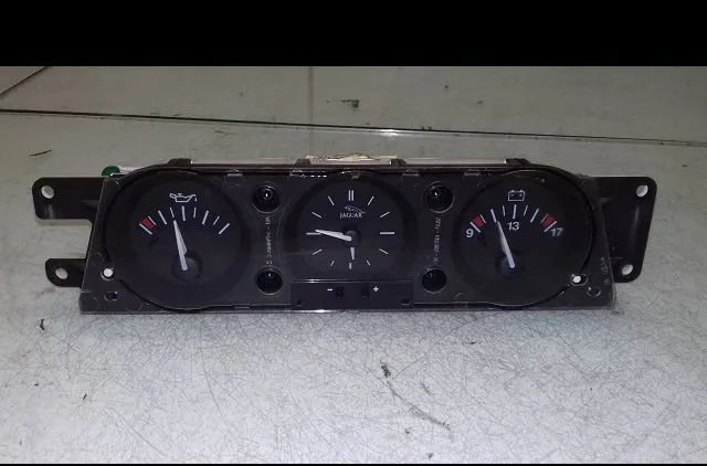 Compteur Jaguar XK 8 Coupé (X100) 4.0 (1996-2005) 2 portes occasion