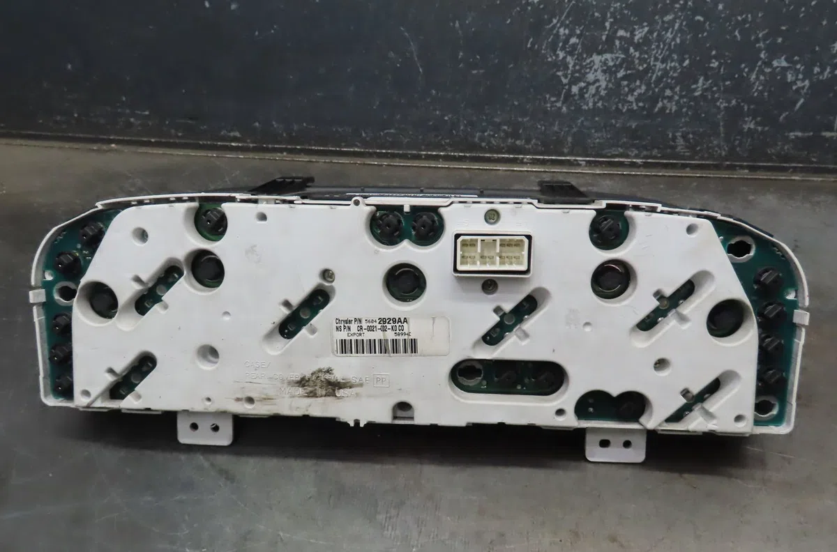 Compteur Jeep GRAND CHEROKEE II (WJ, WG) 4.0 4x4 (1999-2005) occasion — photo 4